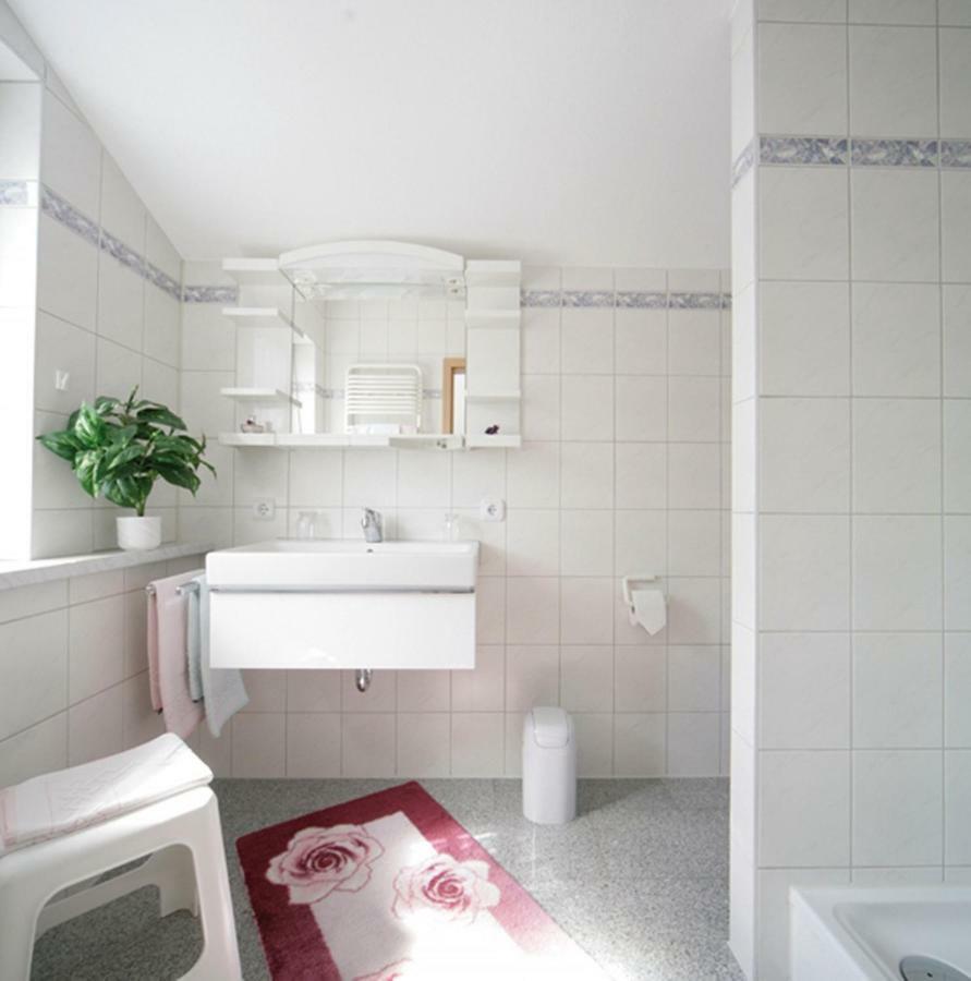Ferienwohnung Sabrina Оберщауфен Екстериор снимка